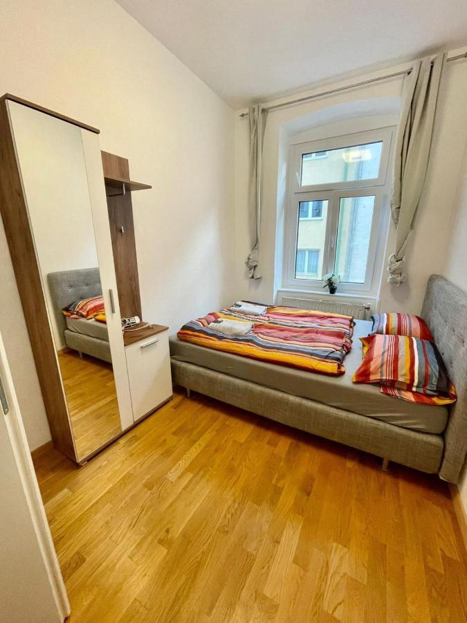 Апартаменты Deluxe Studio 3P Th Вена Экстерьер фото